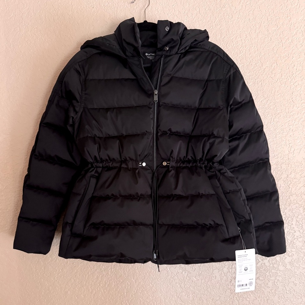 Athleta Pursuit Sateen Down Puffer